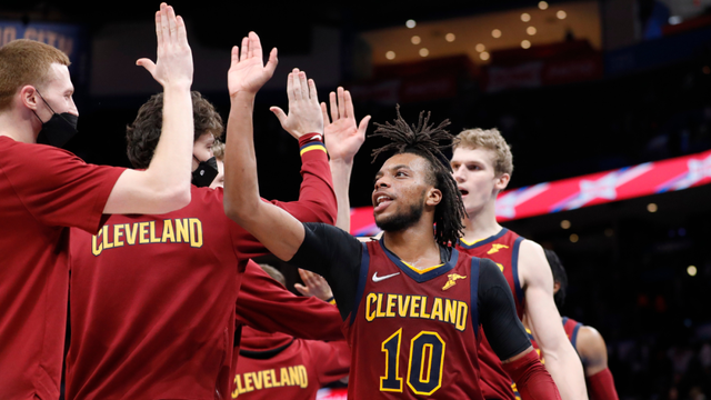 于詹姆斯来 于詹姆斯来