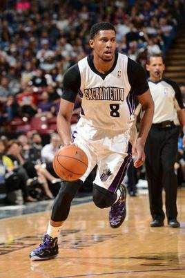 他的身体状 他的身体状