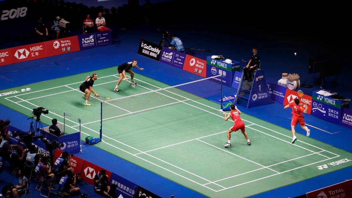 赛中展现天 赛中展现天