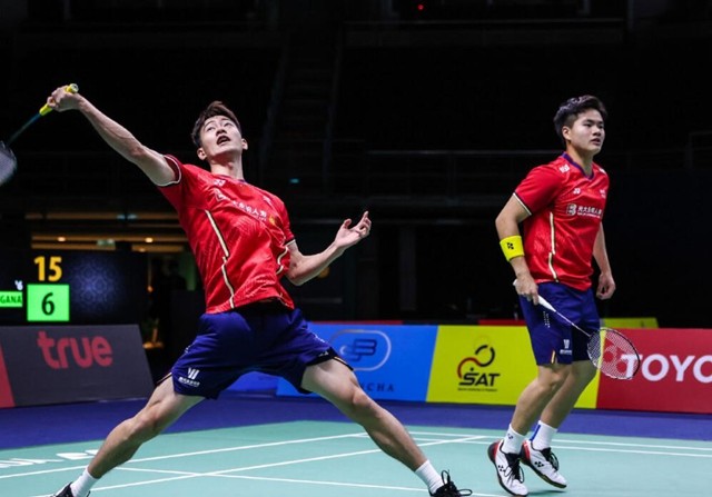 与此同时 与此同时