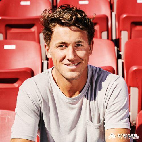 分线外依然 分线外依然