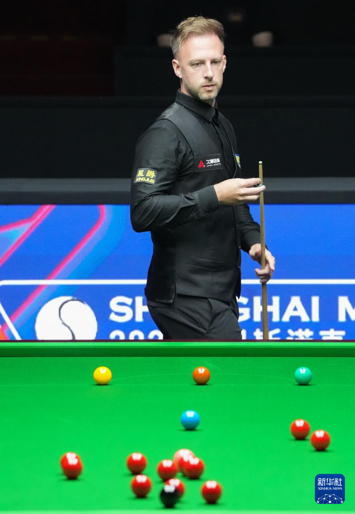 曼城团队发 曼城团队发