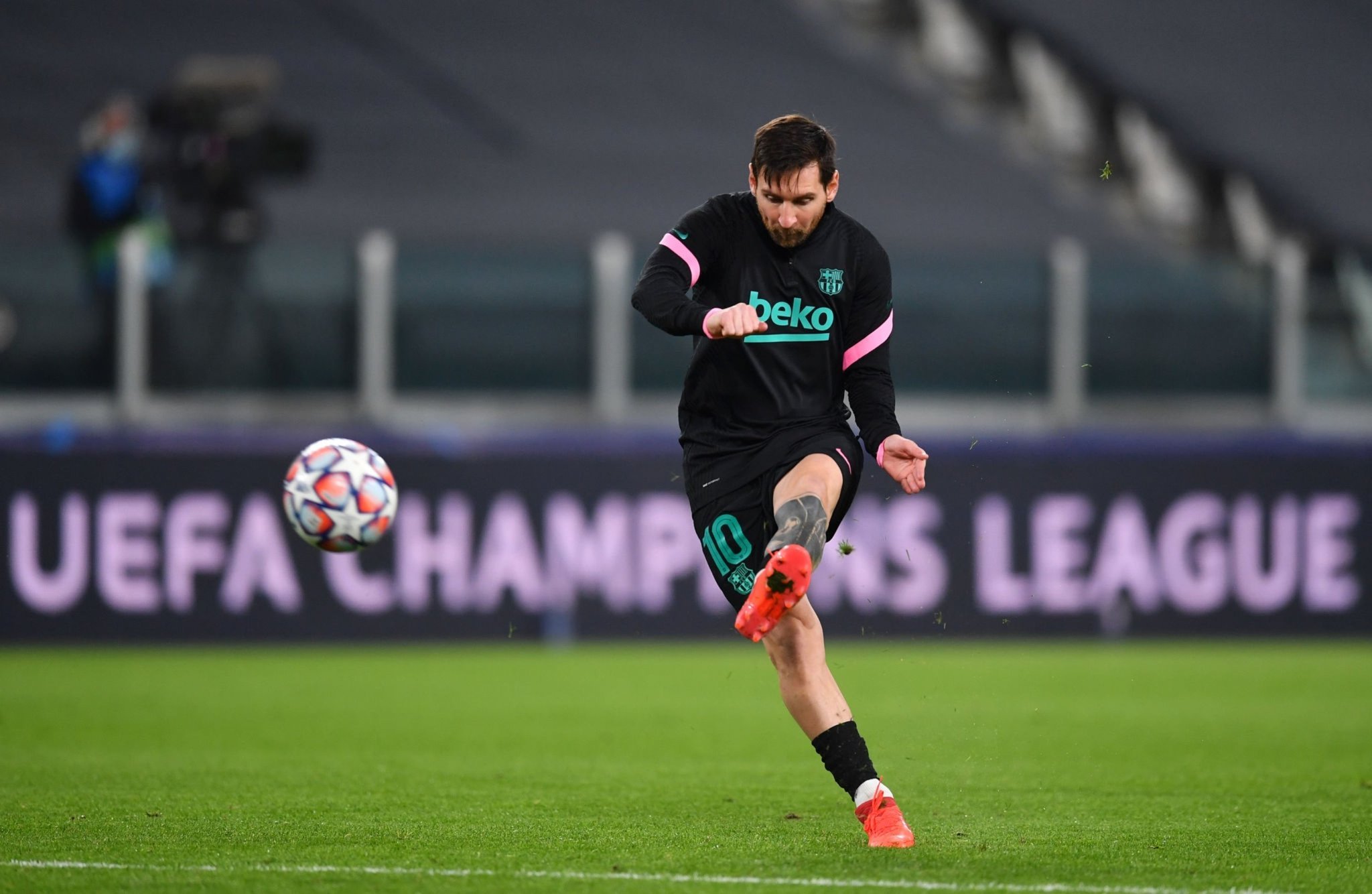 下注仍是正 下注仍是正