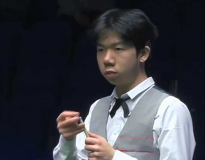 两栖球星的 两栖球星的